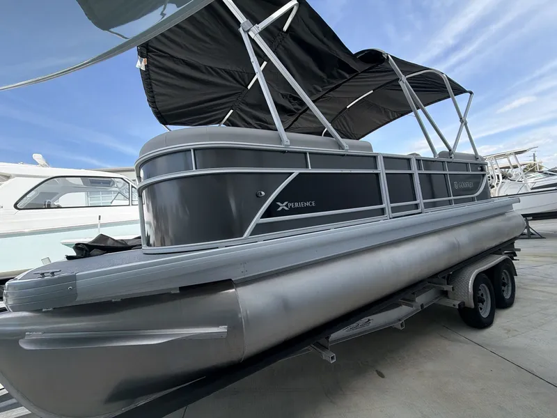 Slide: The Image of Sweetwater 2286 SBX 2026 - 6