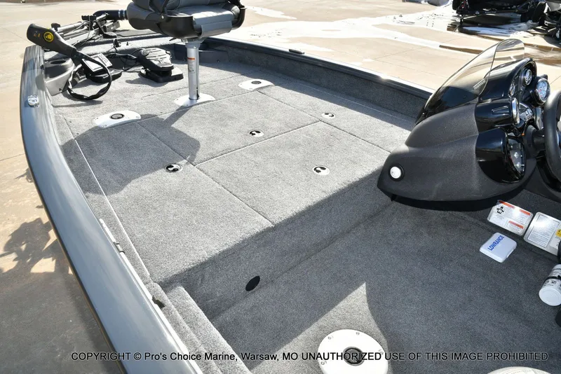 Slide: The Image of Tracker Pro team 175 TF w/60 Mercury 4 Stroke 2021 - 15