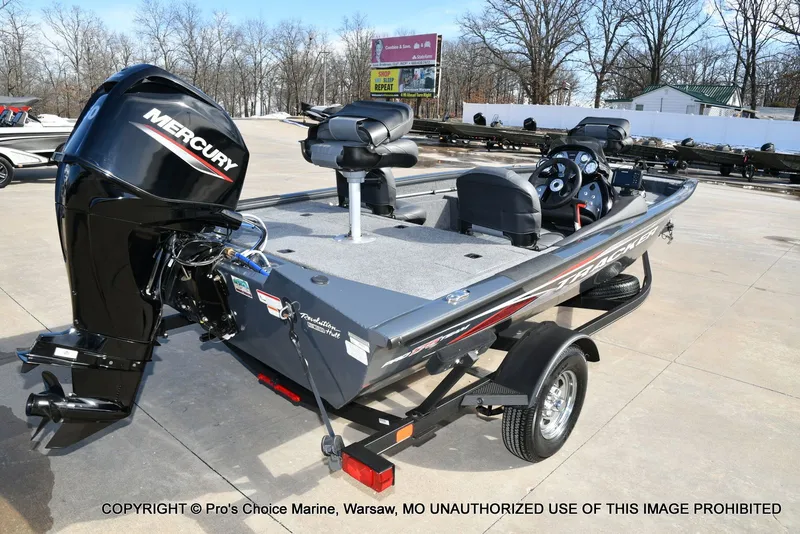 Slide: The Image of Tracker Pro team 175 TF w/60 Mercury 4 Stroke 2021 - 19