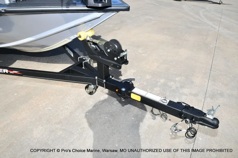 Slide: The Image of Tracker Pro team 175 TF w/60 Mercury 4 Stroke 2021 - 32