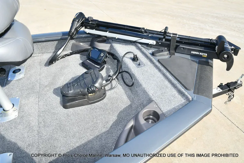 Slide: The Image of Tracker Pro team 175 TF w/60 Mercury 4 Stroke 2021 - 35