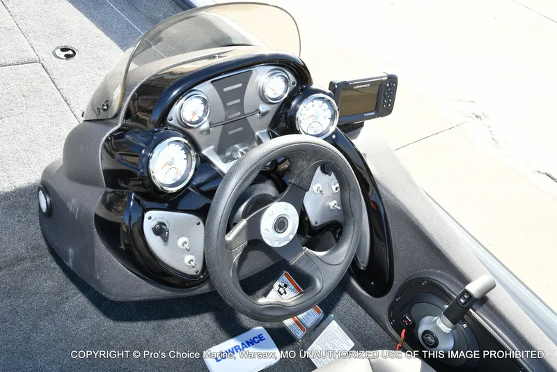 Slide: The Image of Tracker Pro team 175 TF w/60 Mercury 4 Stroke 2021 - 45