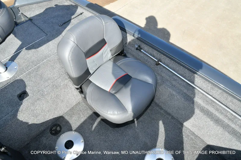 Slide: The Image of Tracker Pro team 175 TF w/60 Mercury 4 Stroke 2021 - 55