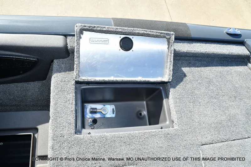 Slide: The Image of Tracker Pro team 175 TF w/60 Mercury 4 Stroke 2021 - 72