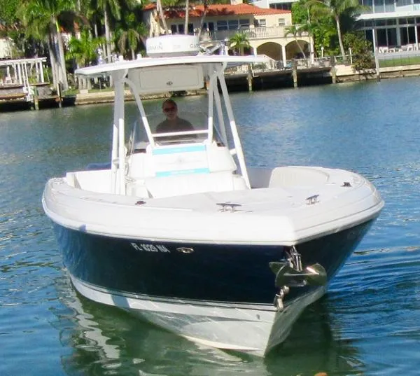Slide: The Image of Intrepid 370 Center Console 2006 - 1