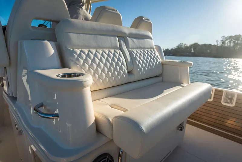 Slide: The Image of Grady-White Coastal Explorer 321 2026 - 8