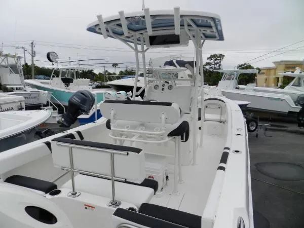 Slide: The Image of Striper 220 Center Console 2018 - 3