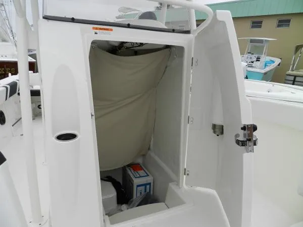 Slide: The Image of Striper 220 Center Console 2018 - 6