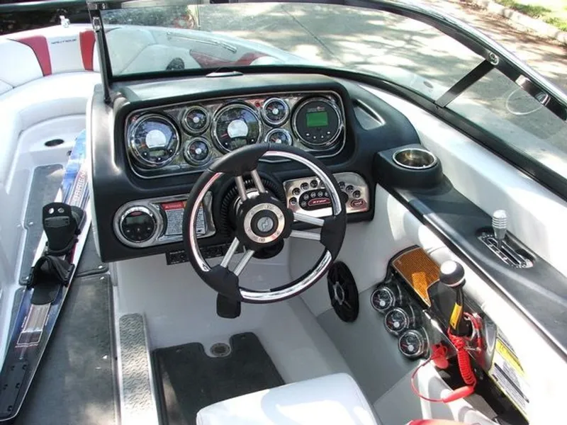 Slide: The Image of Correct Craft Super Air Nautique 2009 - 3