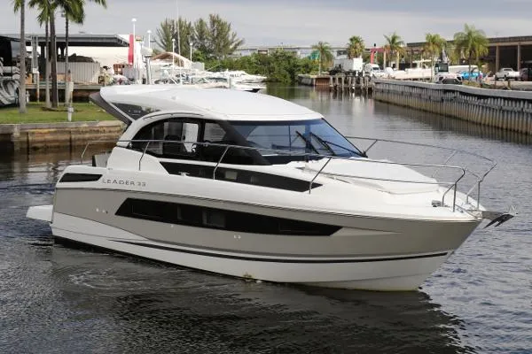 Slide: The Image of Jeanneau Leader 33 2018 - 1