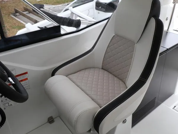 Slide: The Image of Jeanneau Leader 33 2018 - 11