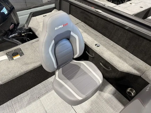 Slide: The Image of Alumacraft Competitor 175X Side Console 2026 - 9