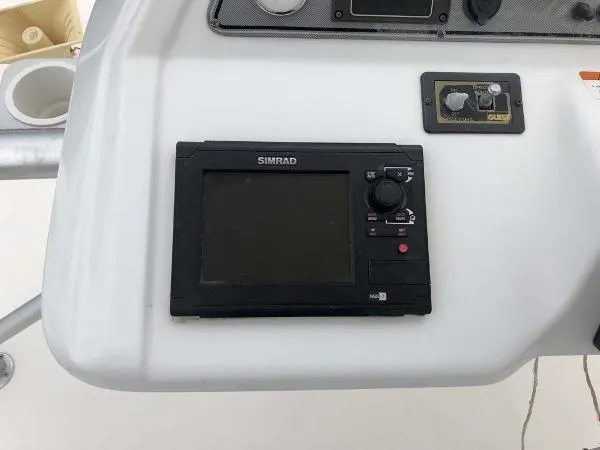 Slide: The Image of Wellcraft 330 Coastal 2004 - 11