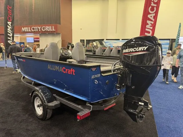 Slide: The Image of Alumacraft Escape 165 Side Console 2026 - 3