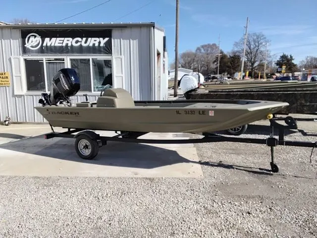 The Image of Tracker Grizzly 1648 SC 2023 - 1