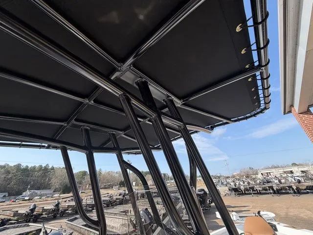 Slide: The Image of Xpress H22B 2026 - 24