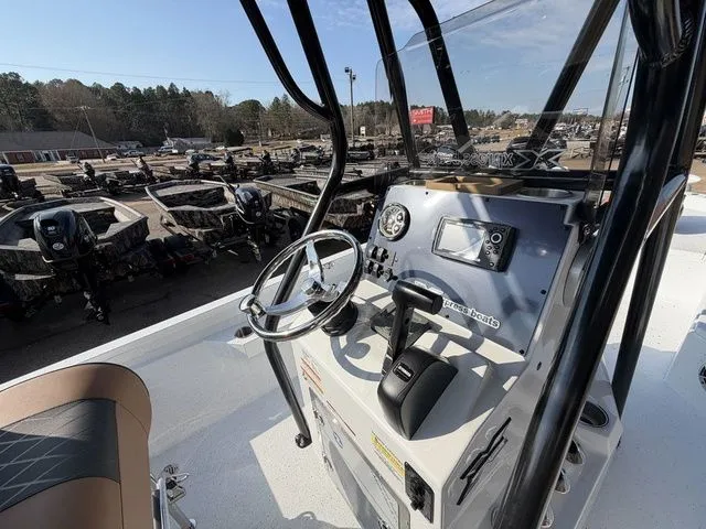 Slide: The Image of Xpress H22B 2026 - 25