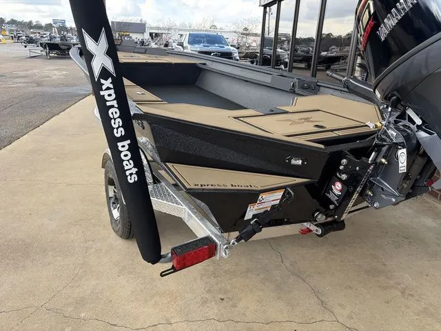 Slide: The Image of Xpress X18DB 2026 - 15