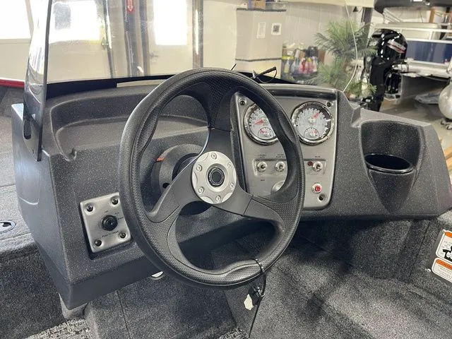 Slide: The Image of Tracker Pro Guide V-16 SC 2026 - 28