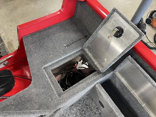 Slide: The Image of Tracker Pro Guide V-16 SC 2026 - 33