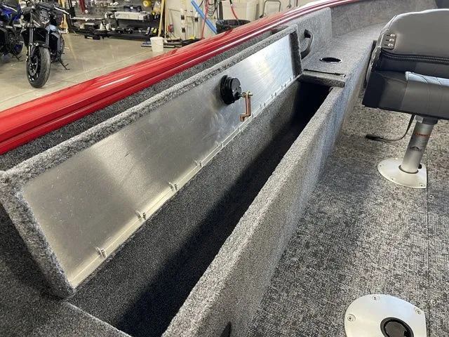 Slide: The Image of Tracker Pro Guide V-16 SC 2026 - 37