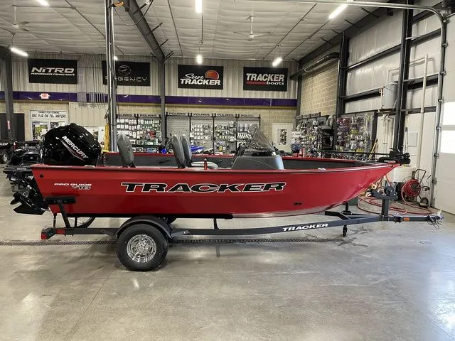 Slide: The Image of Tracker Pro Guide V-16 SC 2026 - 4