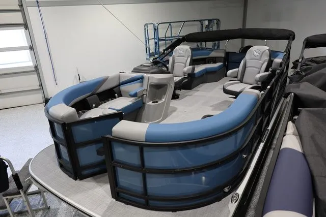 Slide: The Image of South Bay 220 RS 2026 - 14