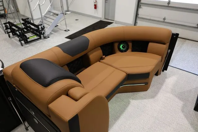 Slide: The Image of South Bay 523 RS 2026 - 18