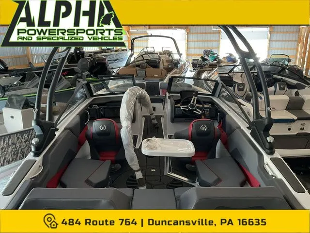 Slide: The Image of Scarab 210 SE 2026 - 3