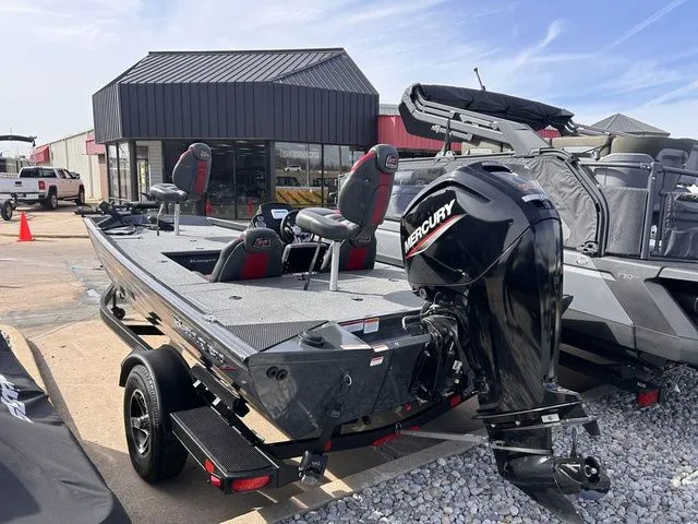 Slide: The Image of Ranger RT178 2022 - 4