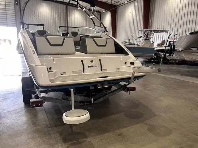 Slide: The Image of Yamaha AR250 2023 - 21