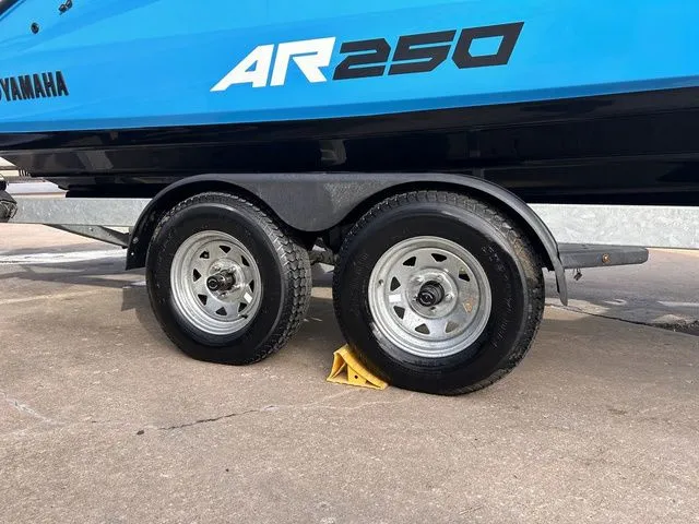 Slide: The Image of Yamaha AR250 2023 - 3