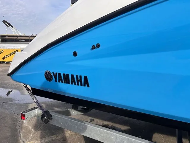 Slide: The Image of Yamaha AR250 2023 - 4
