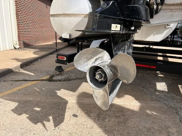 Slide: The Image of Crest Classic LX 220 L 2021 - 7