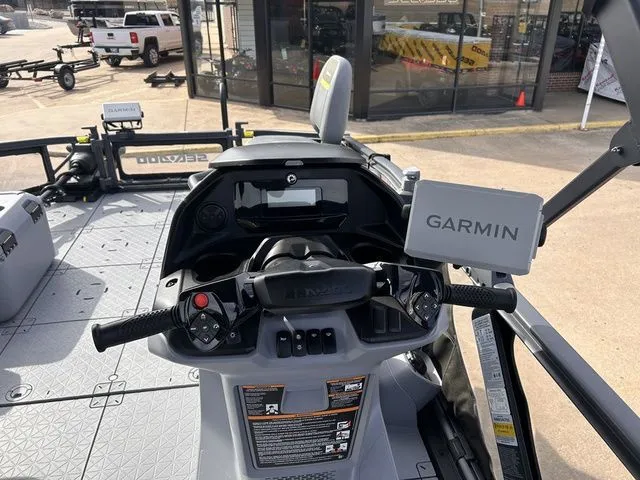 Slide: The Image of Sea-Doo Switch Fish 18 2025 - 12