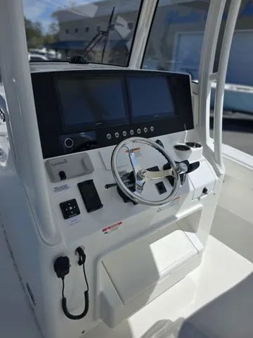 Slide: The Image of Regulator Marine 30XO 2026 - 33
