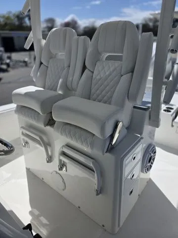 Slide: The Image of Regulator Marine 30XO 2026 - 35