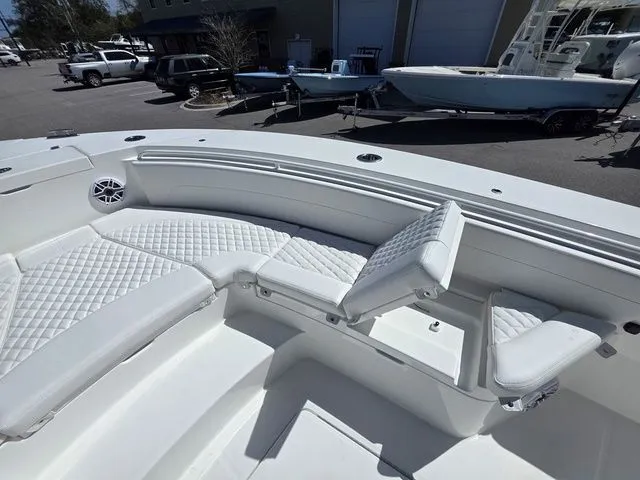 Slide: The Image of Regulator Marine 30XO 2026 - 37