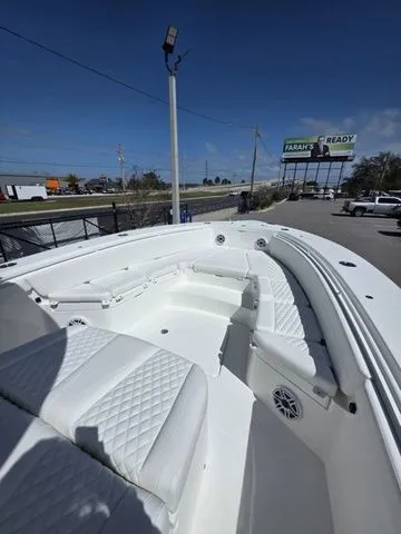 Slide: The Image of Regulator Marine 30XO 2026 - 41