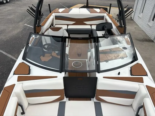 Slide: The Image of Axis Wake Research A Series A225 2026 - 8