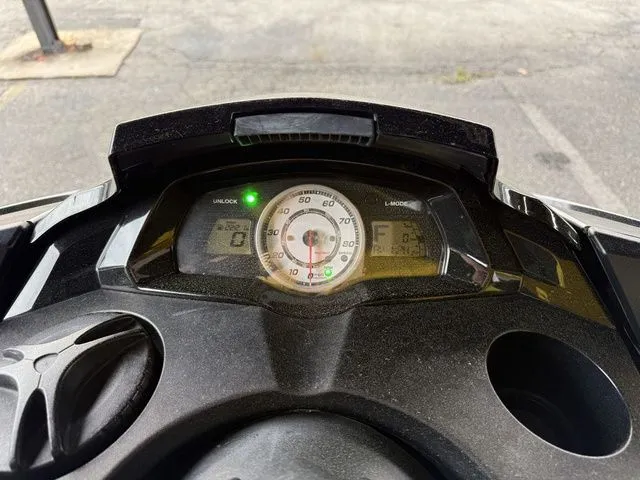 Slide: The Image of Yamaha FX Cruiser HO 2015 - 6