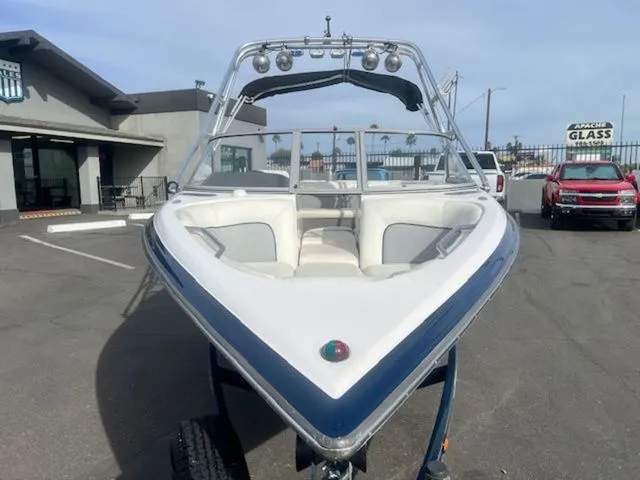 Slide: The Image of Supra Launch 22 SSV 2004 - 3