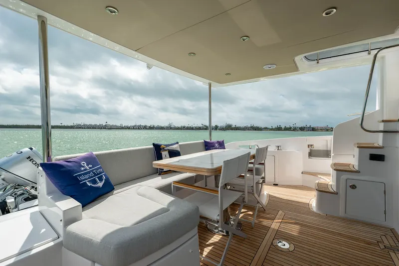 Slide: The Image of Azimut 55 FLY 2022 - 46