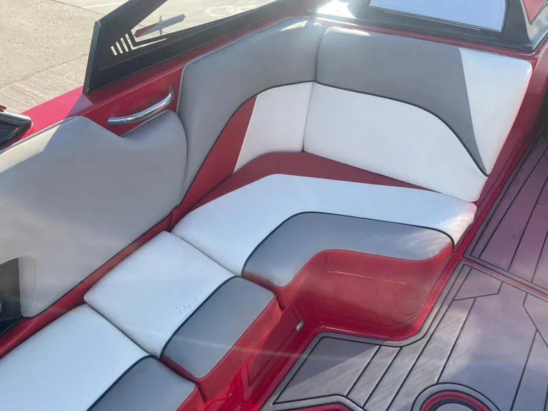 Slide: The Image of Moomba Mojo 2018 - 13