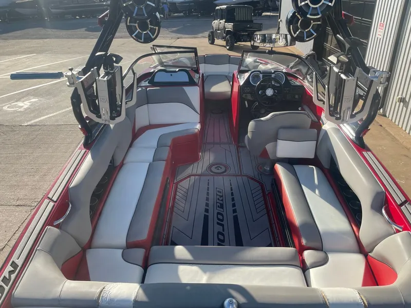 Slide: The Image of Moomba Mojo 2018 - 7