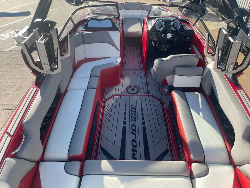 Slide: The Image of Moomba Mojo 2018 - 8