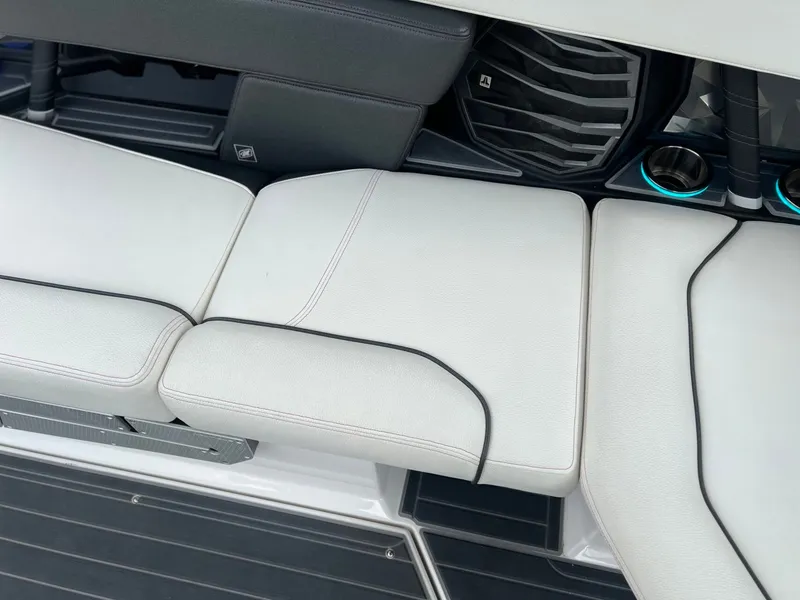 Slide: The Image of Nautique Super Air Nautique G25 Paragon 2022 - 19