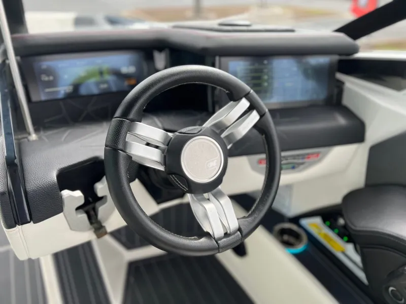 Slide: The Image of Nautique Super Air Nautique G25 Paragon 2022 - 21