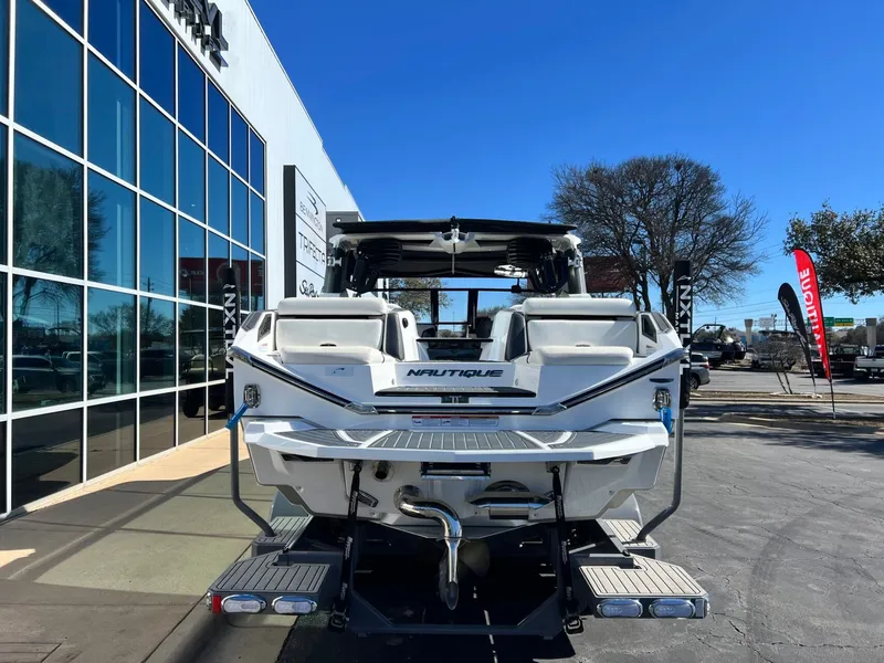 Slide: The Image of Nautique Super Air Nautique G25 Paragon 2022 - 4