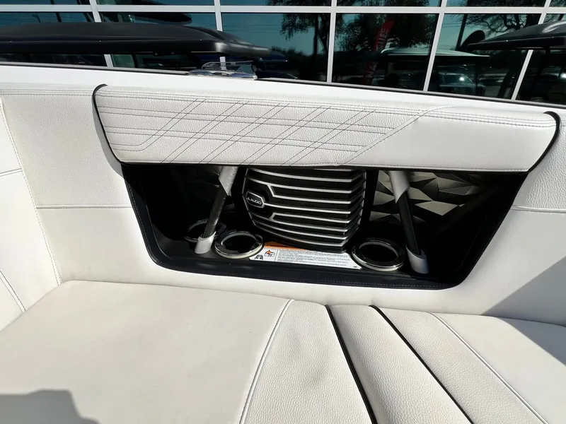 Slide: The Image of Nautique G23 2018 - 17